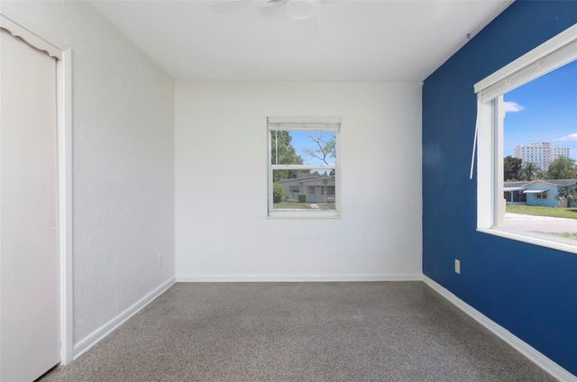 441 57TH STREET N, St Petersburg, FL 33710