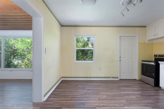 441 57TH STREET N, St Petersburg, FL 33710