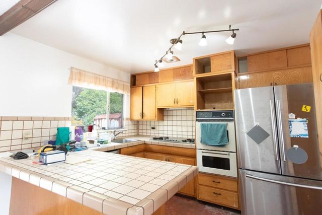 1270 Alicante Drive, Pacifica, CA 94044