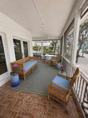 5615 BAYSHORE BOULEVARD, Tampa, FL 33611