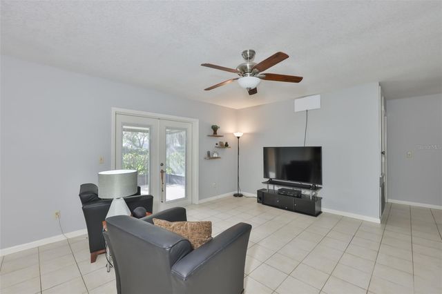 3718 SAND PEBBLE DRIVE, Valrico, FL 33596
