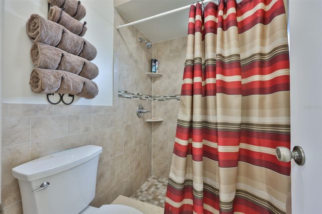 3718 SAND PEBBLE DRIVE, Valrico, FL 33596