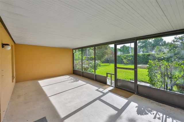 3718 SAND PEBBLE DRIVE, Valrico, FL 33596