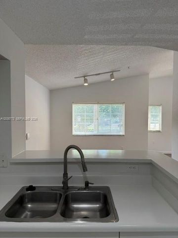 4812 N State Road 7 12202 12202, Coconut Creek, FL 33073