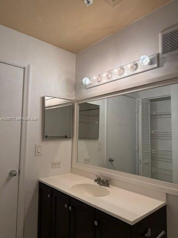 4812 N State Road 7 12202 12202, Coconut Creek, FL 33073