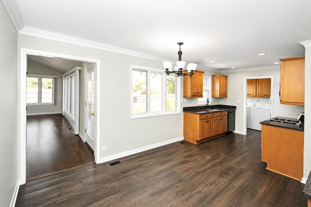 510 Burr Oak Drive, Lake Zurich, IL 60047