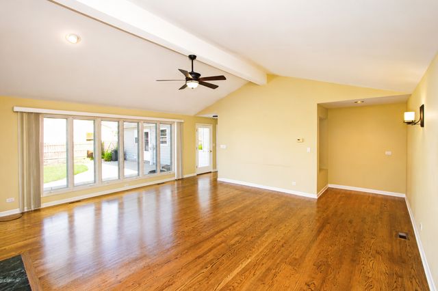510 Burr Oak Drive, Lake Zurich, IL 60047