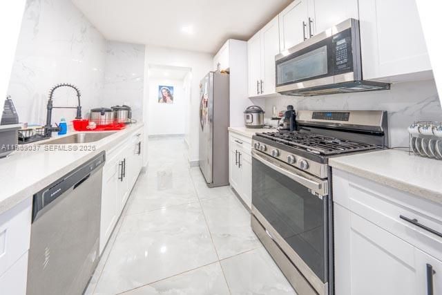 1990 NW 154th Street, Miami Gardens, FL 33054