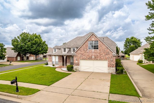 3701 N Narcissus Avenue, Broken Arrow, OK 74012