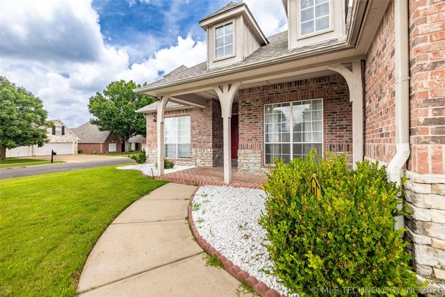 3701 N Narcissus Avenue, Broken Arrow, OK 74012