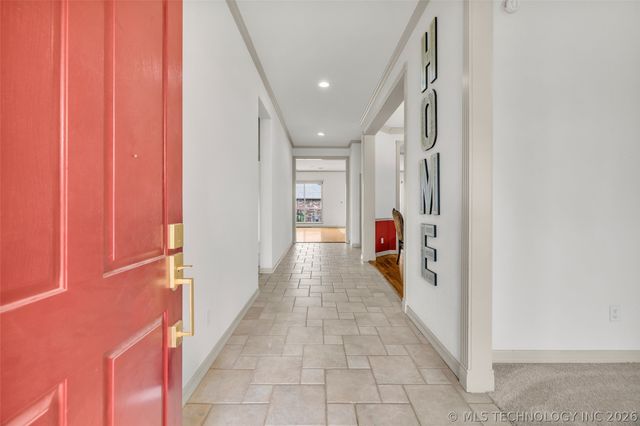 3701 N Narcissus Avenue, Broken Arrow, OK 74012