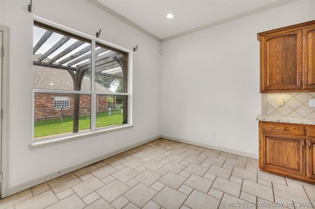 3701 N Narcissus Avenue, Broken Arrow, OK 74012