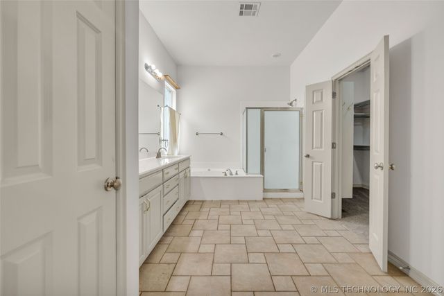3701 N Narcissus Avenue, Broken Arrow, OK 74012