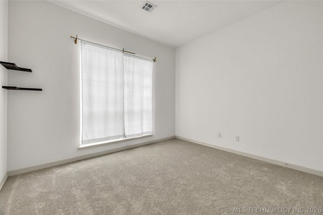 3701 N Narcissus Avenue, Broken Arrow, OK 74012