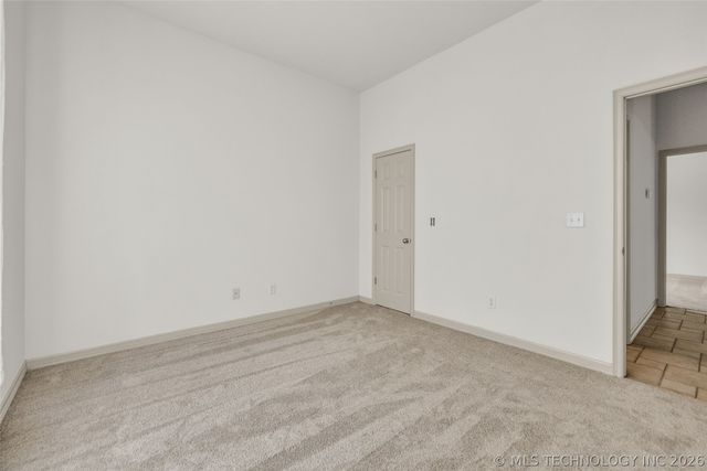 3701 N Narcissus Avenue, Broken Arrow, OK 74012
