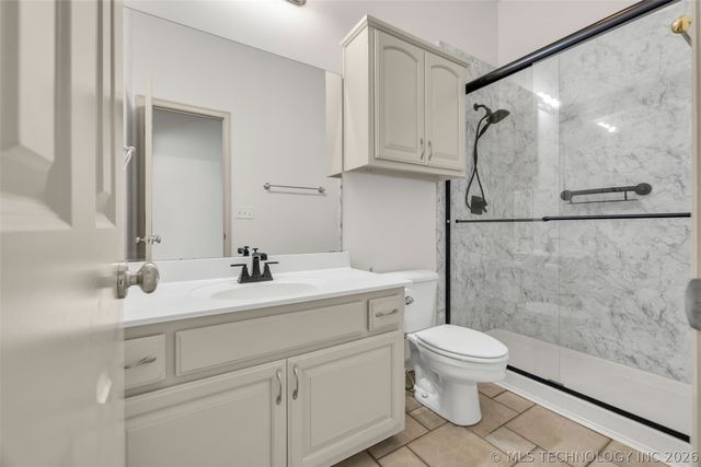 3701 N Narcissus Avenue, Broken Arrow, OK 74012