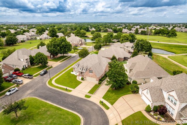 3701 N Narcissus Avenue, Broken Arrow, OK 74012