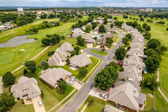 3701 N Narcissus Avenue, Broken Arrow, OK 74012
