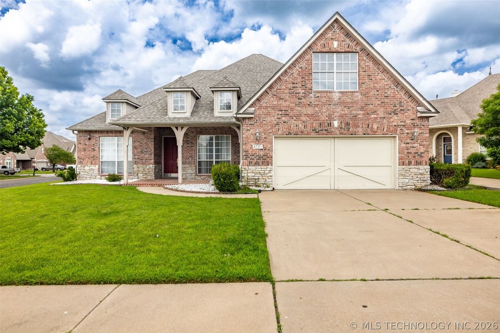 3701 N Narcissus Avenue, Broken Arrow, OK 74012