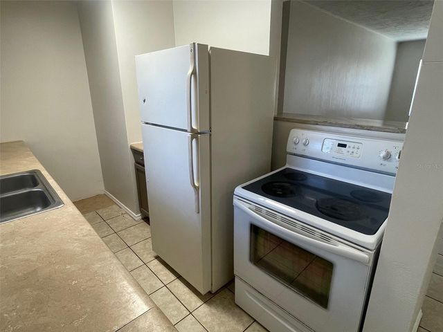 6411 26TH STREET W, Bradenton, FL 34207