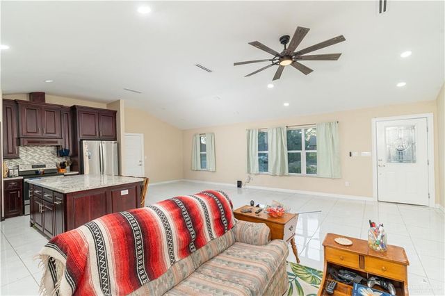 505 S Clifford S Drive, Weslaco, TX 78596