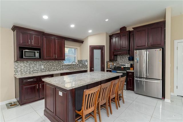 505 S Clifford S Drive, Weslaco, TX 78596