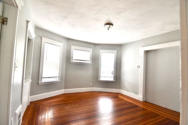 42 Colonial Ave 2, Boston, MA 02124