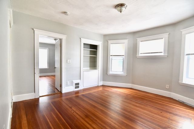 42 Colonial Ave 2, Boston, MA 02124