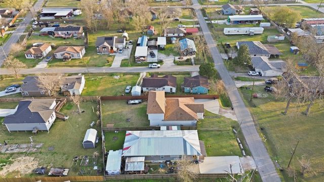 12306 Penn Street, Crosby, TX 77532