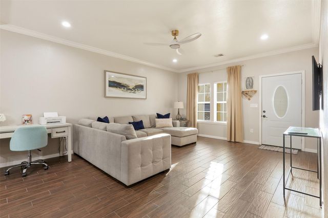 12306 Penn Street, Crosby, TX 77532