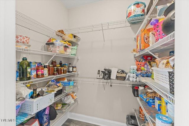 250 Burnetts Chapel Lane, Greeneville, TN 37743