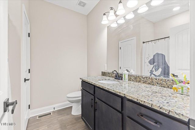 250 Burnetts Chapel Lane, Greeneville, TN 37743
