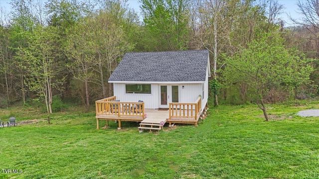 250 Burnetts Chapel Lane, Greeneville, TN 37743