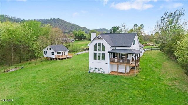 250 Burnetts Chapel Lane, Greeneville, TN 37743