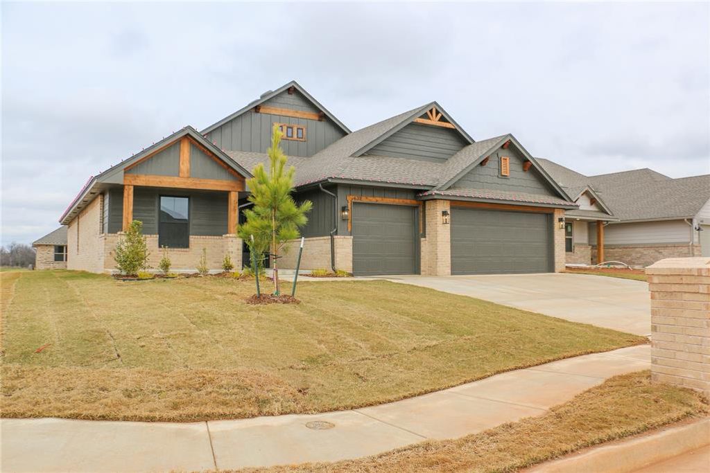 632 Honey Springs Lane, Shawnee, OK 74804
