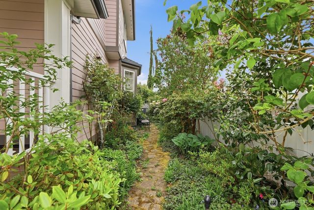 1156 Semanski Street, Enumclaw, WA 98022