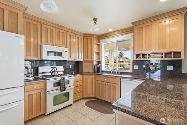 1156 Semanski Street, Enumclaw, WA 98022