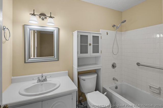202 Andover Road, Fayetteville, NC 28311