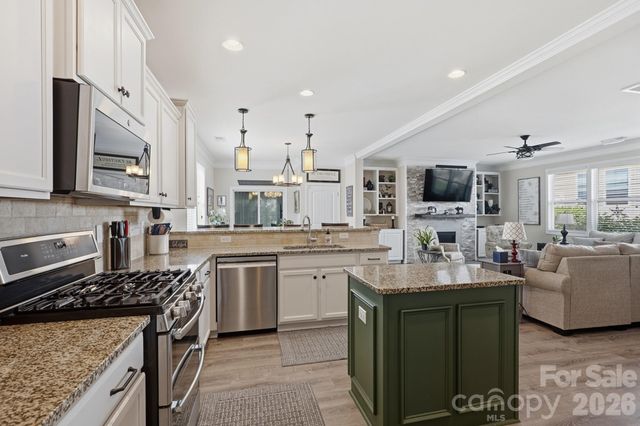 3127 Kelsey Plaza, Kannapolis, NC 28081