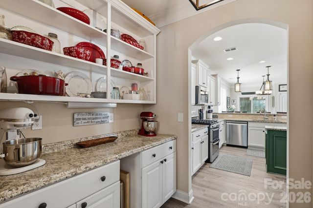 3127 Kelsey Plaza, Kannapolis, NC 28081