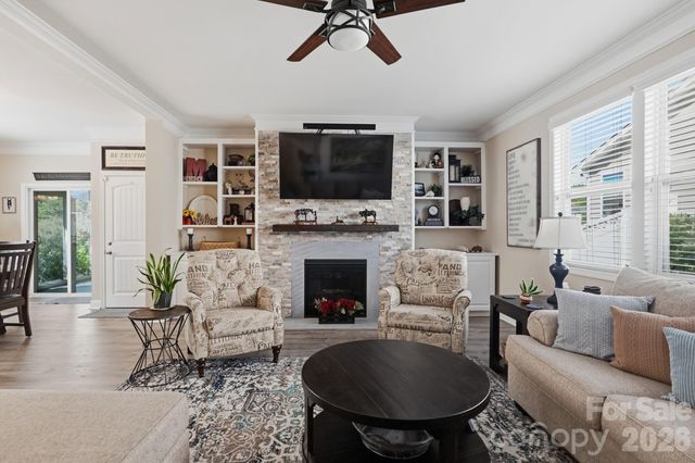3127 Kelsey Plaza, Kannapolis, NC 28081