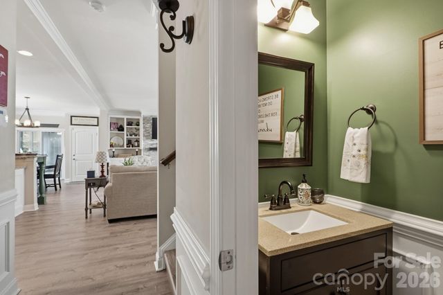 3127 Kelsey Plaza, Kannapolis, NC 28081
