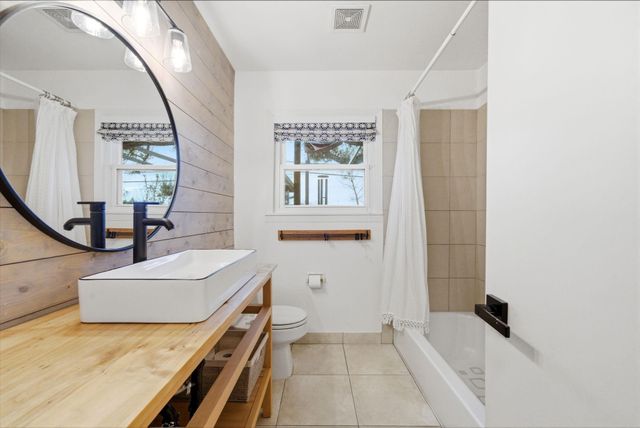 7962 Cedel Drive, Houston, TX 77055