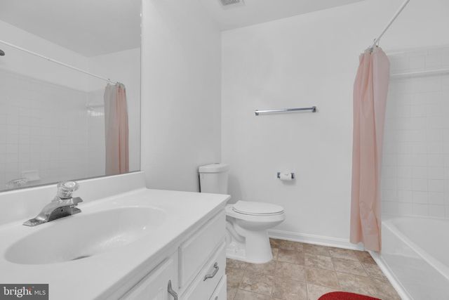 7634 DUNEIDEN LN, Manassas, VA 20109