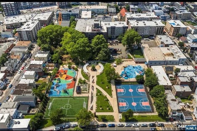 5711 Jeff Street 410, West New York, NJ 07093