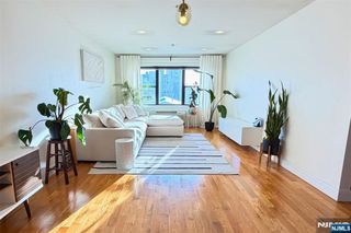 5711 Jeff Street 410, West New York, NJ 07093