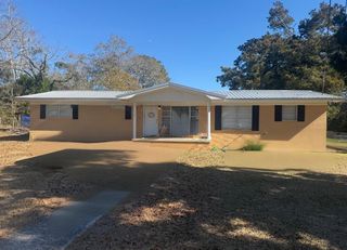 400 Marie, Ashford, AL 36312