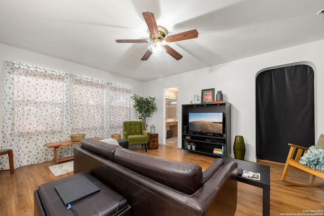 15522 Spring Coral, San Antonio, TX 78247