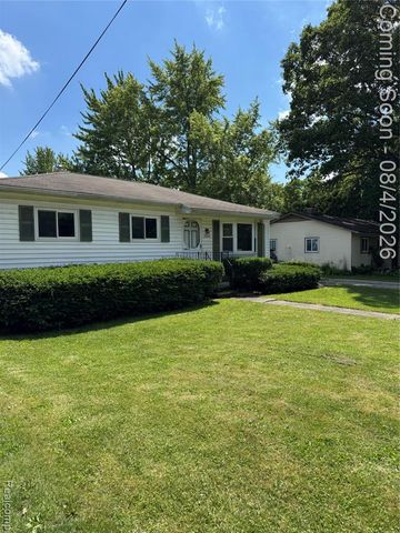 1285 W Oregon Street, Lapeer, MI 48446