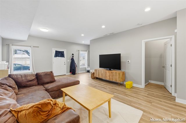 164 Wexford Street, Grand Rapids, MI 49548